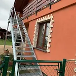 U Ceskeho Raje Apartment *